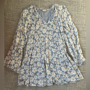 Altar’d State XS Blue and White Flower Tiered Bell Sleeve Mini Dress